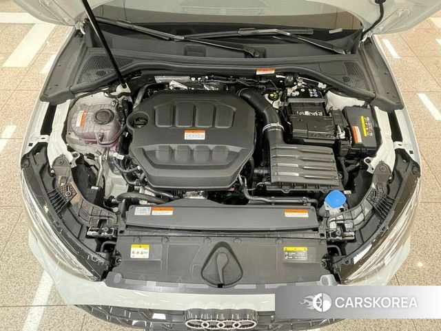 Audi A3 (8Y) id 4291632 из Кореи 16