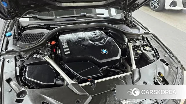 BMW 5 Series (G30) id 3587766 из Кореи 16