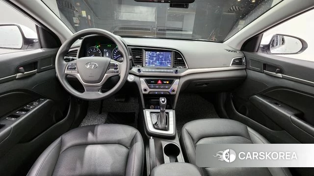 Hyundai Avante AD id 4403498 из Кореи 26