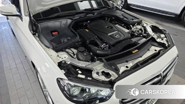 Mercedes-Benz E-Class W213 id 4641049 из Кореи 32