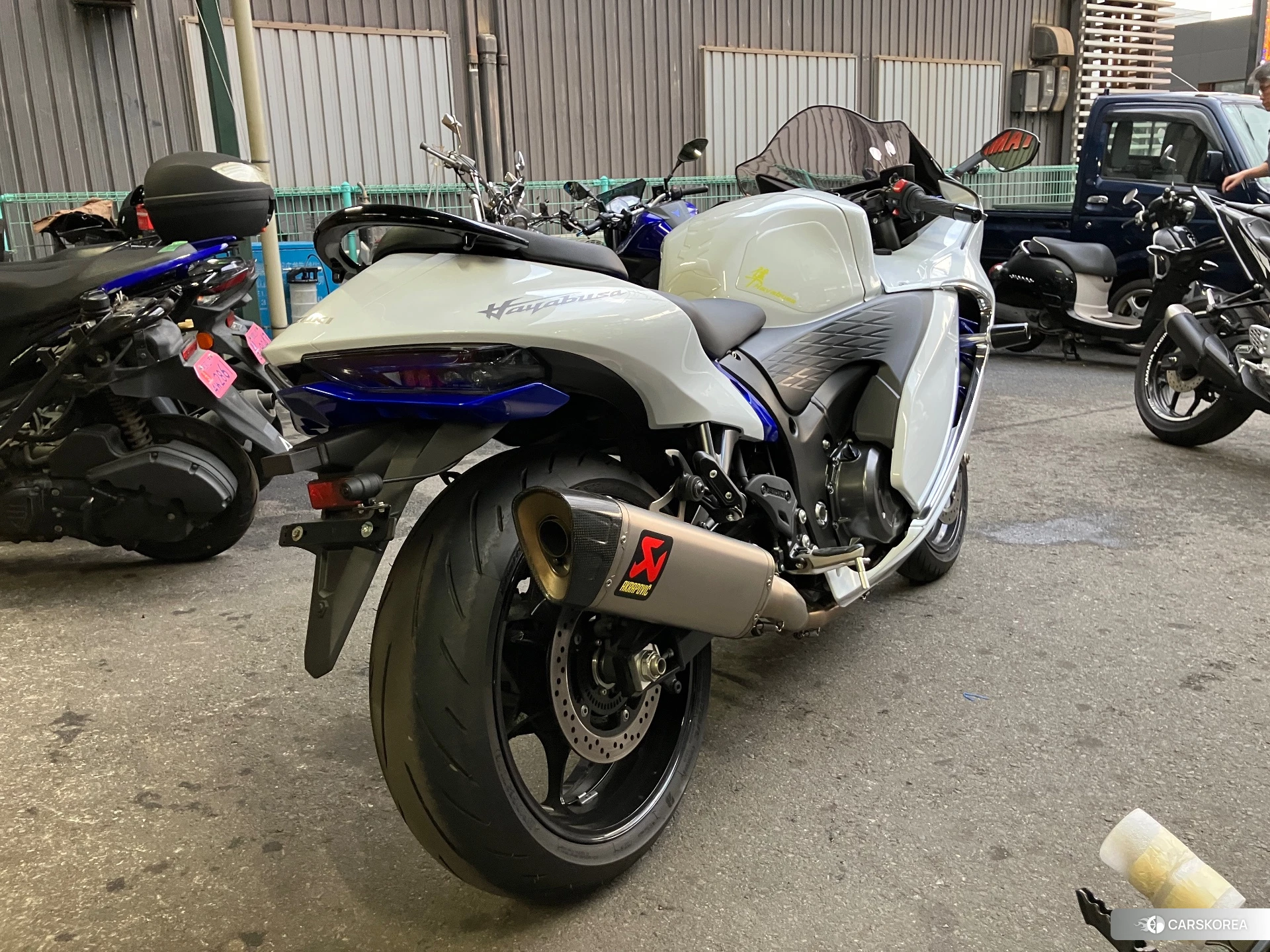 Suzuki GSX1300R HAYABUSA id 3947855 из Японии 6