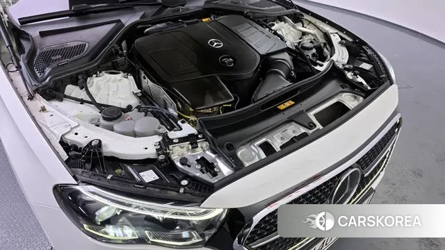 Mercedes-Benz E-Class W214 id 3571536 из Кореи 16