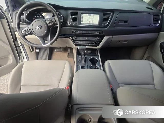 Kia The New Carnival id 3236303 из Кореи 11