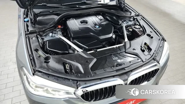 BMW 5 Series (G30) id 3480385 из Кореи 16