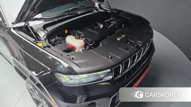 Jeep Grand Cherokee (WL) id 3513527 из Кореи 16