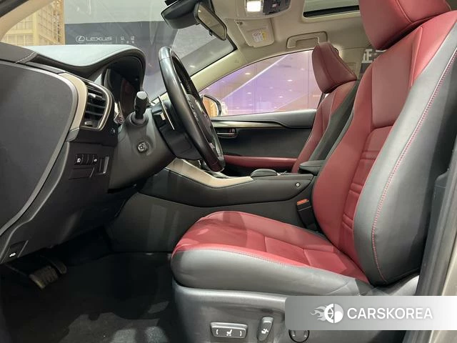 Lexus NX id 4213605 из Китая 15