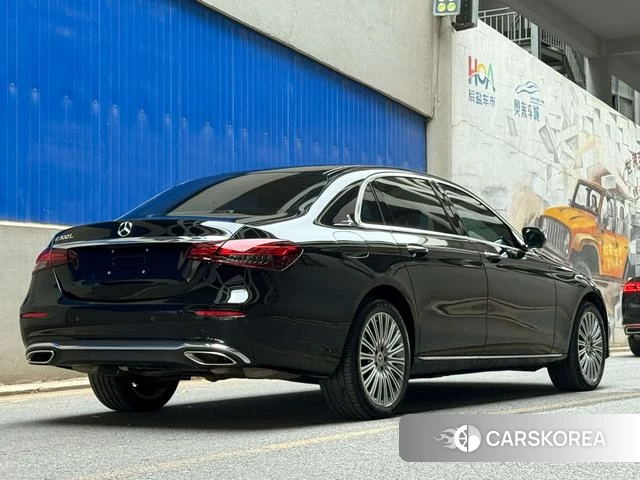 Mercedes-Benz E-class id 4213466 из Китая 11