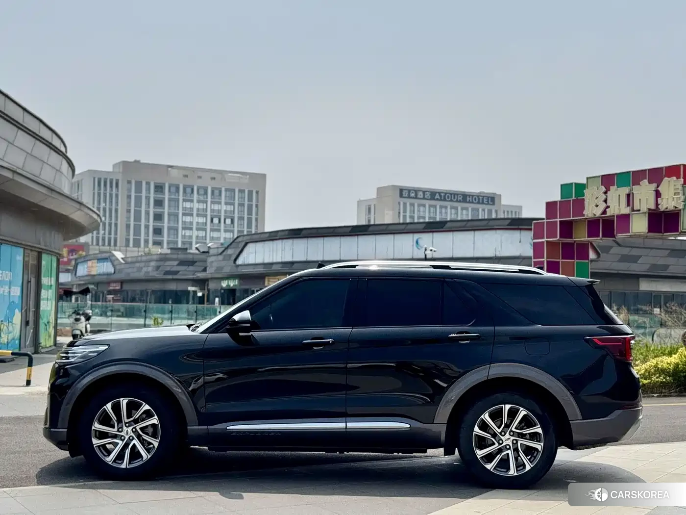 Ford Explorer id 4601093 из Китая 7
