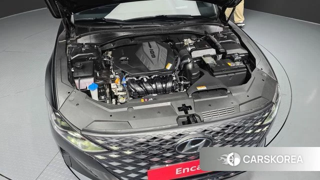 Hyundai The New Grandeur IG id 3953811 из Кореи 16