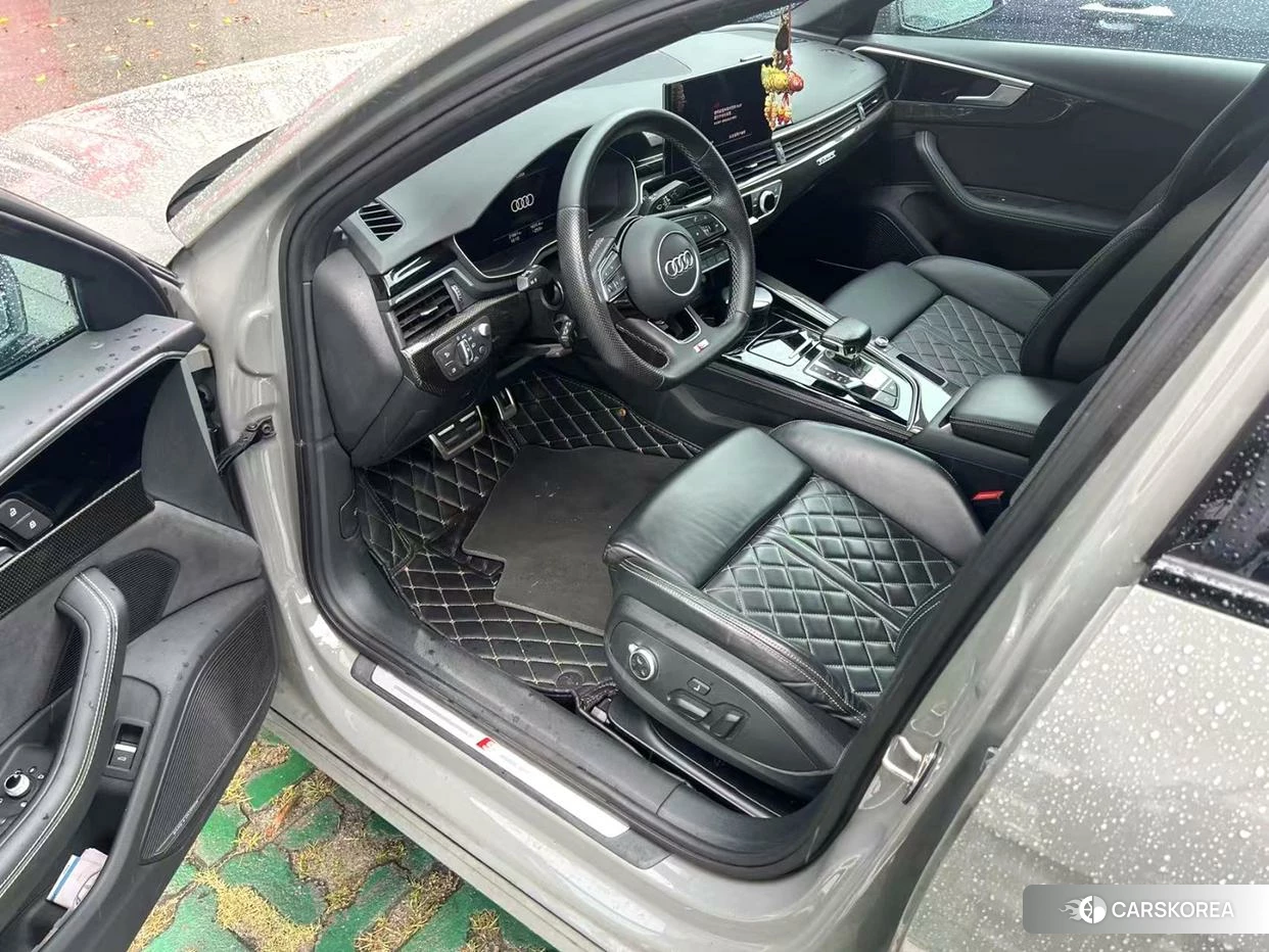 Audi S4 2022 Серебристо-серый из Китая, фото 6