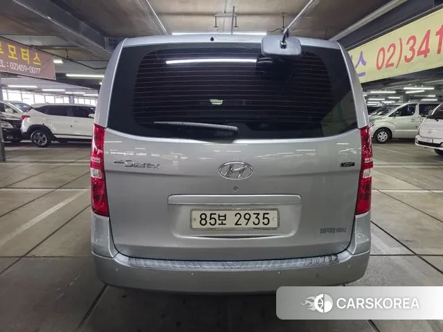 Hyundai The New Grand Starex id 3161035 из Кореи 15