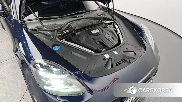 Porsche Panamera (971) id 3014083 из Кореи 16