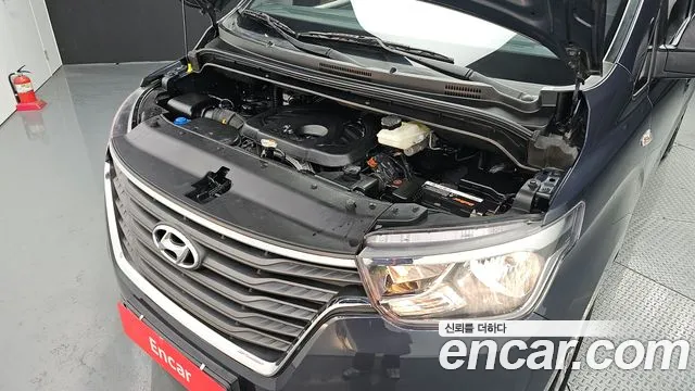 Hyundai The New Grand Starex id 2393583 из Кореи 16