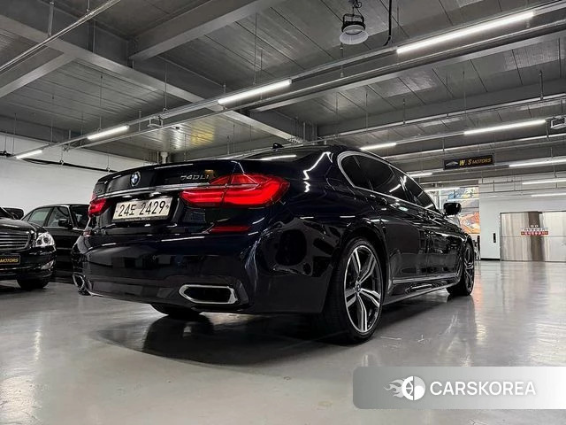 BMW 7 Series (G11) id 4595707 из Кореи 16