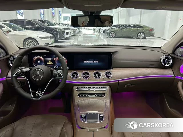 Mercedes-Benz E-class id 4256866 из Китая 30