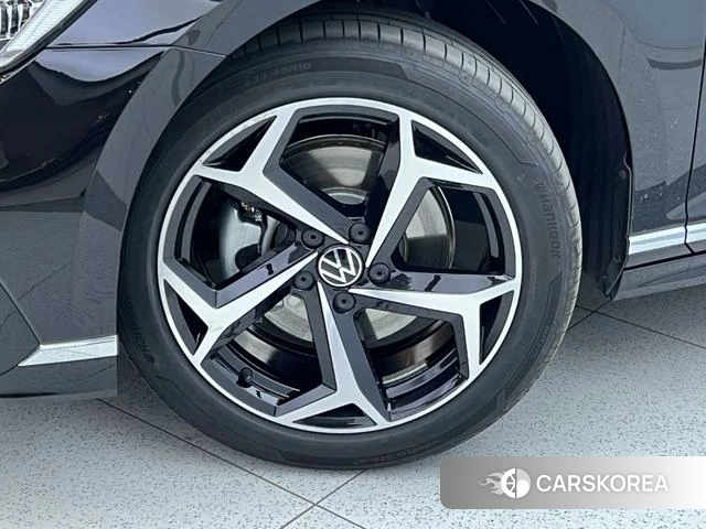 Volkswagen Magotan id 4342089 из Китая 26