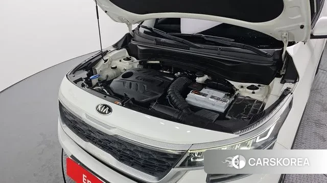 Kia Seltos id 3407845 из Кореи 16