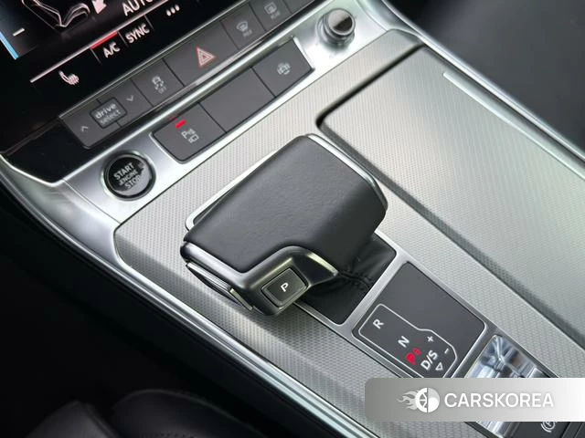 Audi A6L 2022 Черный из Китая, фото 6