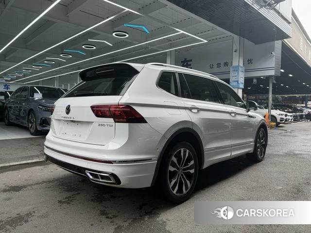 Volkswagen Tiguan L id 4255916 из Китая 19
