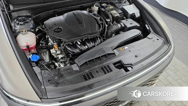 Hyundai Grandeur (GN7) id 4516881 из Кореи 33