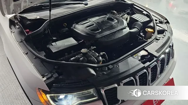 Jeep Grand Cherokee id 3344772 из Кореи 16