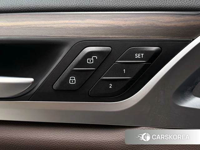 BMW X3 id 4265006 из Китая 18