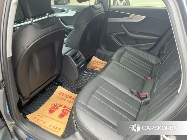 Audi A4L id 4335158 из Китая 7