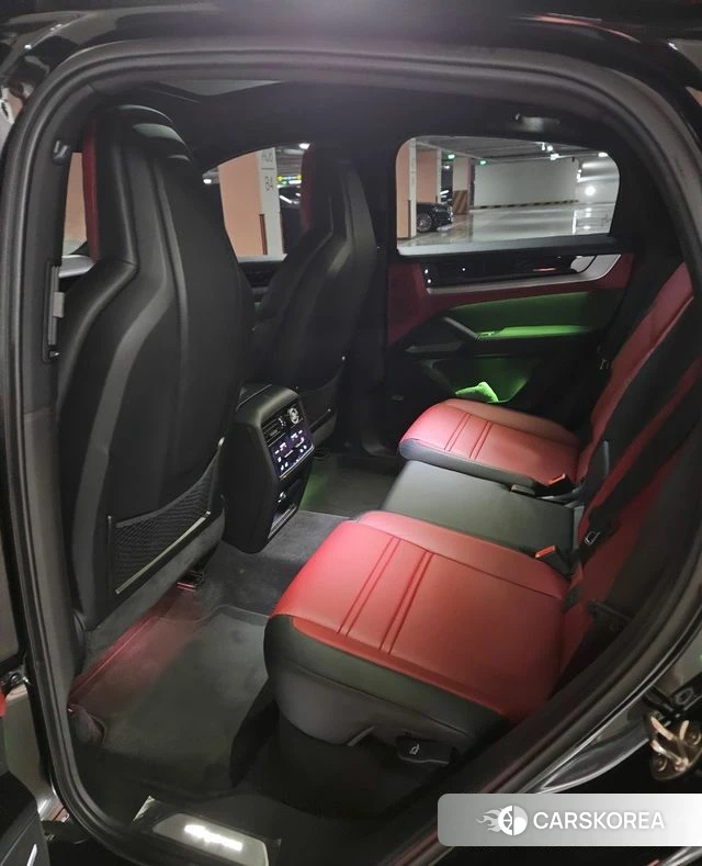 Porsche Cayenne (PO536) 2025 Черный из Кореи, фото 6
