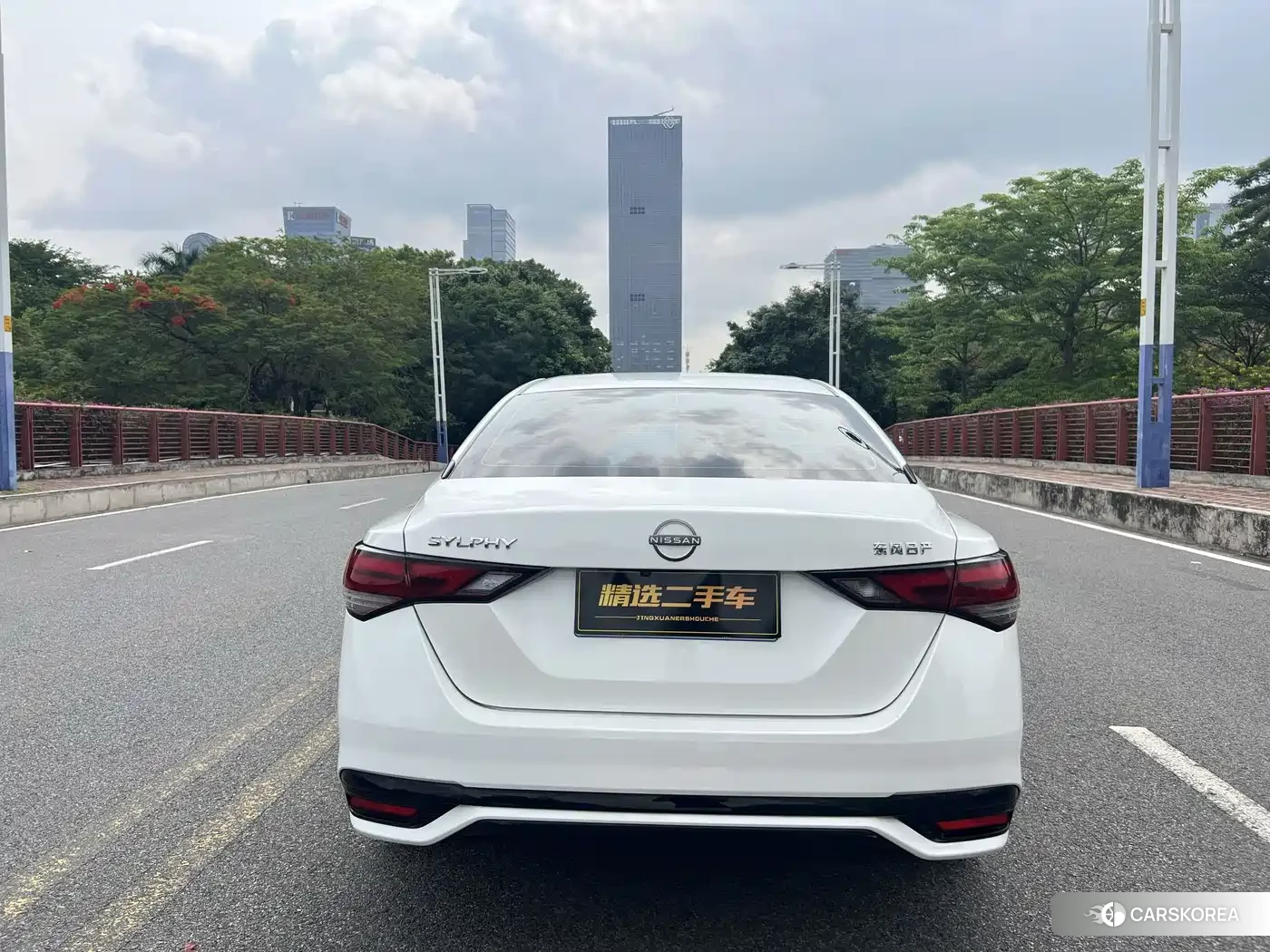 Nissan Sylphy id 4565296 из Китая 17