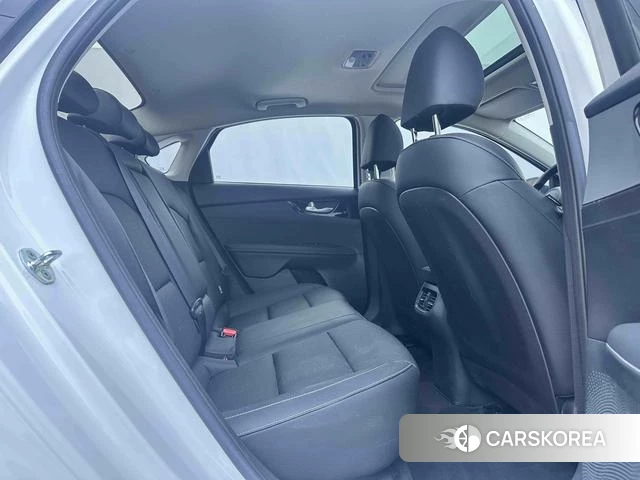 Kia K3 id 4348375 из Китая 20