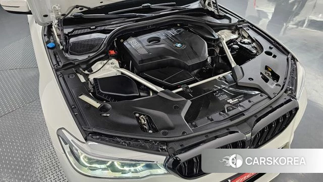 BMW 5 Series (G30) id 4918513 из Кореи 32