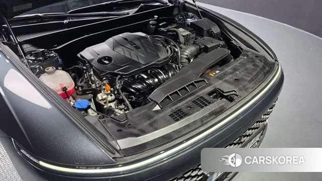 Hyundai Grandeur (GN7) id 3615114 из Кореи 16