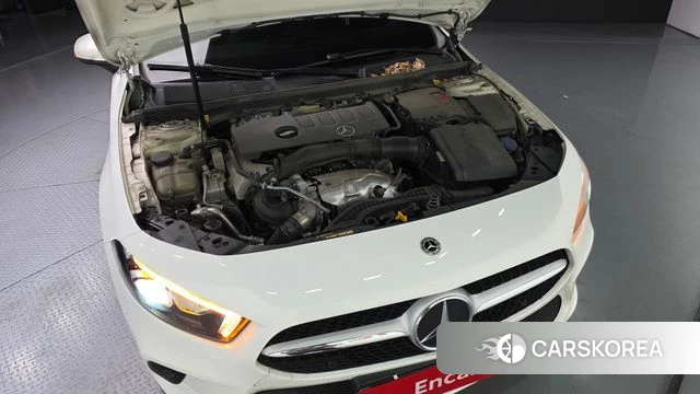 Mercedes-Benz A-Class W177 id 4224539 из Кореи 26