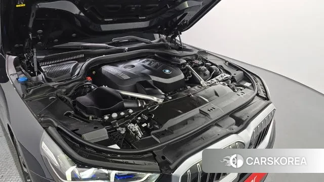 BMW 5 Series (G60) id 3596494 из Кореи 16