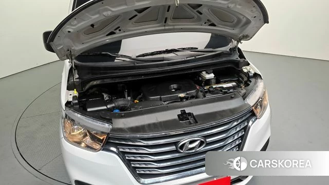 Hyundai The New Grand Starex id 4180344 из Кореи 16