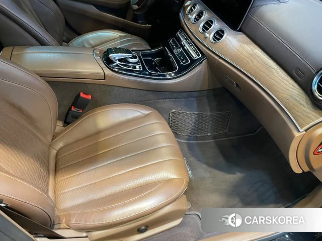 Mercedes-Benz E-Class W213 id 4557741 из Кореи 16