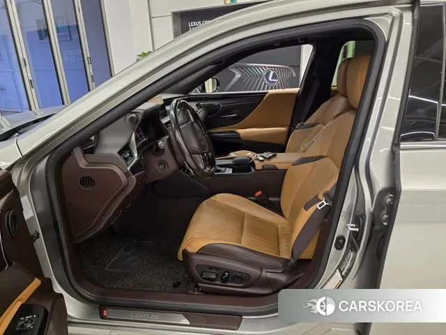 Lexus ES300h 7th generation id 3283199 из Кореи 8