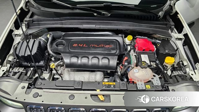 Jeep Renegade id 4731564 из Кореи 26