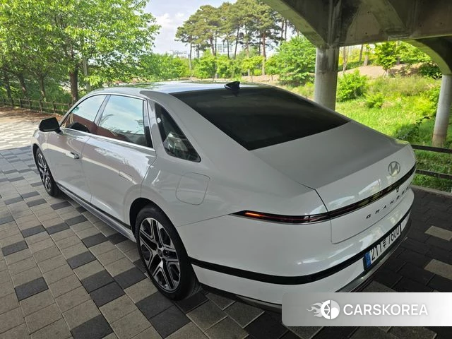 Hyundai Grandeur (GN7) id 4280226 из Кореи 16