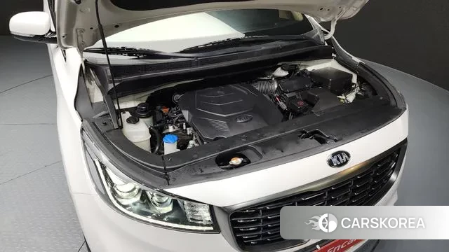 Kia The New Carnival id 3617209 из Кореи 16