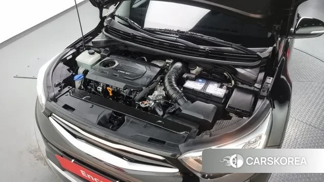 Kia Stonic id 3484920 из Кореи 16