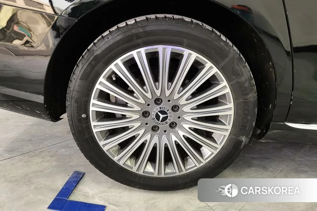 Mercedes-Benz E-class id 4208330 из Китая 13