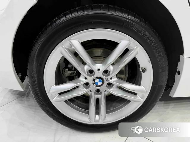 BMW 1 series id 4333786 из Китая 16