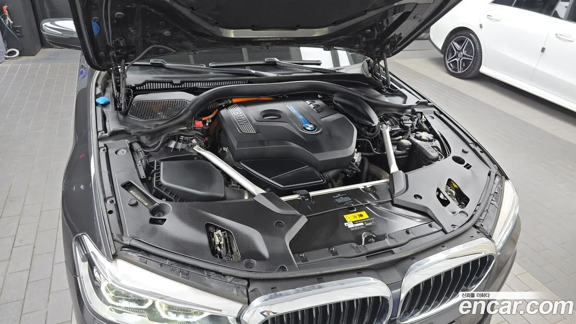 BMW 5 Series (G30) id 2088125 из Кореи 16