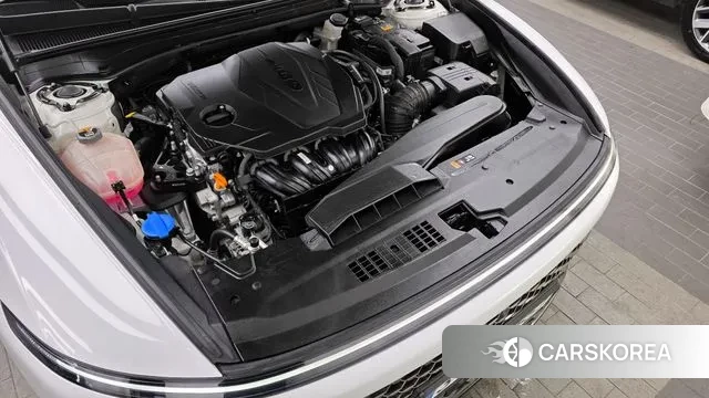 Hyundai Grandeur (GN7) id 3614741 из Кореи 16