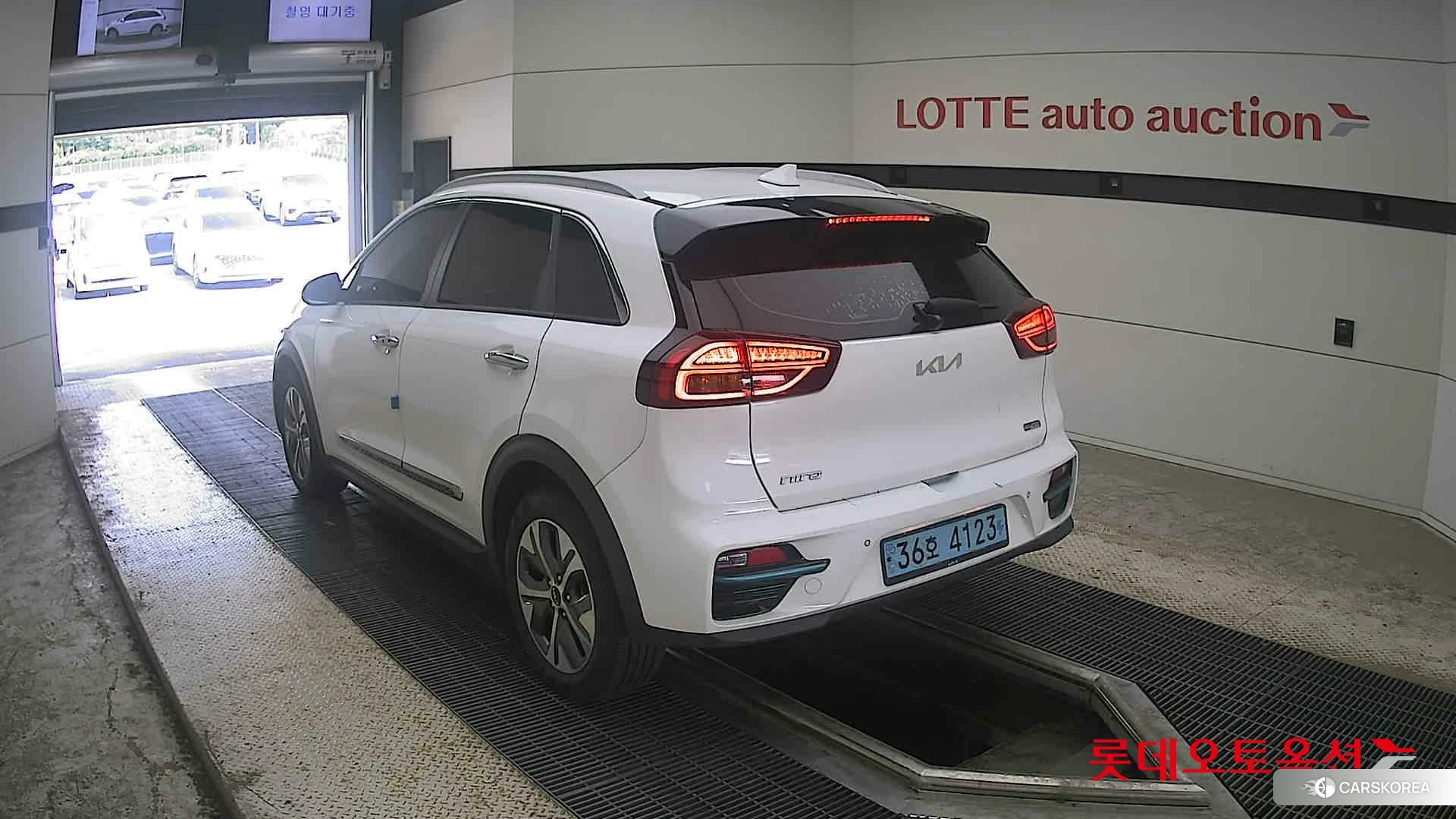 Kia Niro EV id 4498426 из Кореи 34