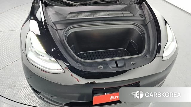 Tesla Model Y id 3940122 из Кореи 16