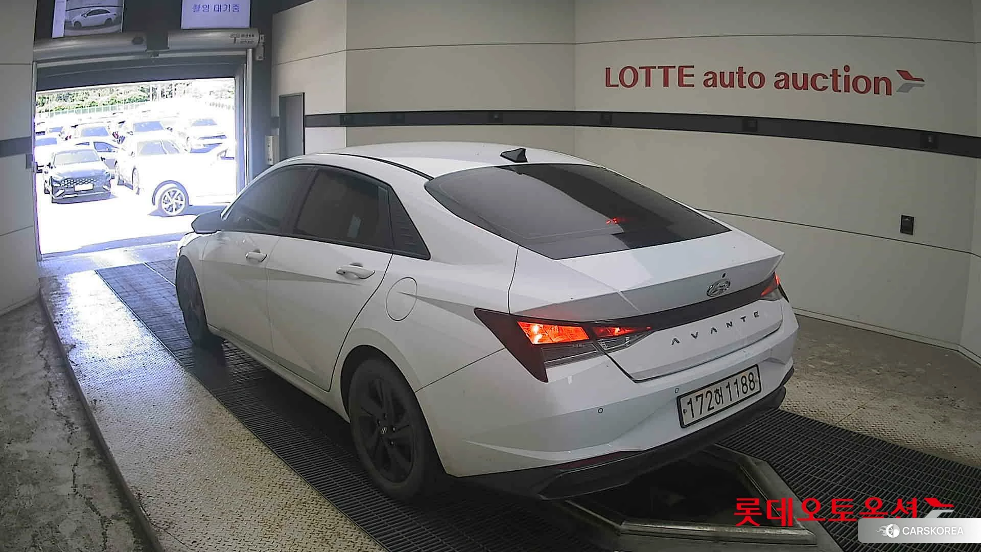 Hyundai Avante Hybrid id 4679332 из Кореи 34