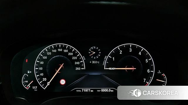 BMW 5 Series (G30) id 4717639 из Кореи 16