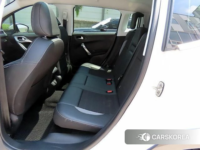 Peugeot 2008 id 4482899 из Кореи 15